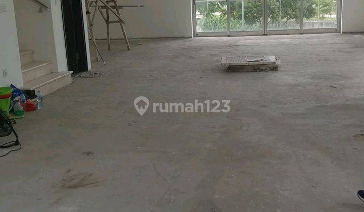 Rumah.baru.minimalis.di.cluster Piano Jakarta Barat 2