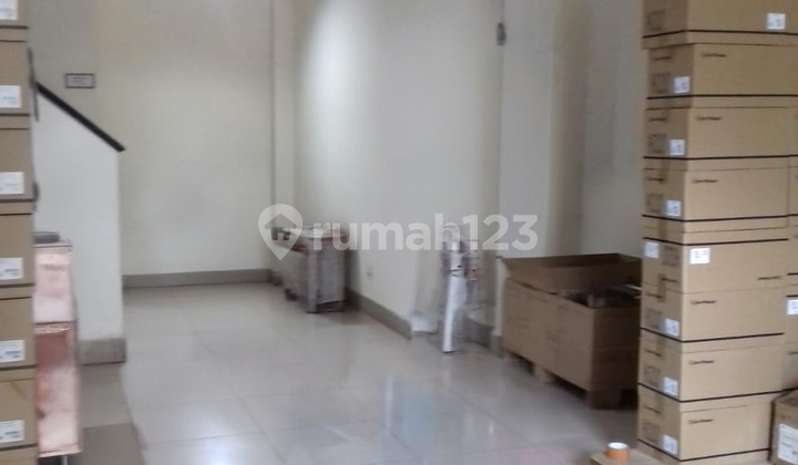 Shop House in Mangga Dua, West Jakarta 2