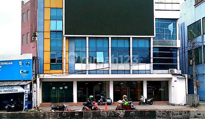 Building on Jati Raya Street, Kalibata, Pancoran, South Jakarta. Building on Jati Raya Street, Kalibata, Pancoran, South Jakarta.