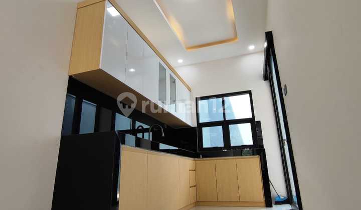 Rumah Baru Modern Millenial di Kav Dki Meruya Jakarta Barat 2
