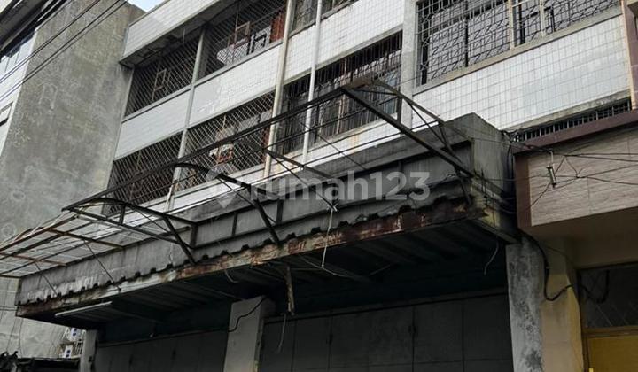 Duplex Townhouse Type Commercial Property (Ruko) in Tambora Area, West Jakarta 1