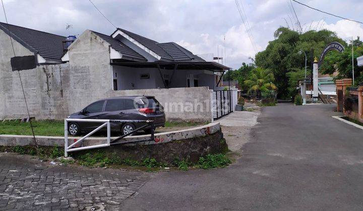 Jual Tanah 7 Menit Ke Pemda Sleman, Shm Luas 200an 5
