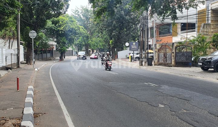 Turun harga rumah di Jalan Lauser Raya Mayestik 2 Lantai SHM  Selatan