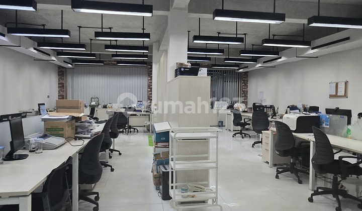 Turun Harga Ruko Gandeng Siap Masuk Ada Lift, Full Parkir Turun Harga Ruko Gandeng Siap Masuk Ada Lift, Full Parkir