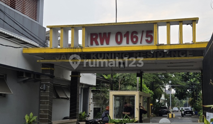 Jual Rumah Tua Hitung Tanah Murah Rumah 9x18 Jalan Utama Janur Kuning Residence Jalan Utama