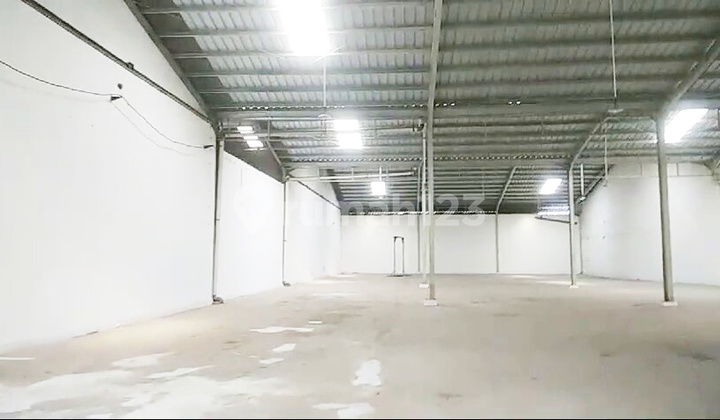 Nice Warehouse 1,200 M Ready to Use Near Tangerang Airport