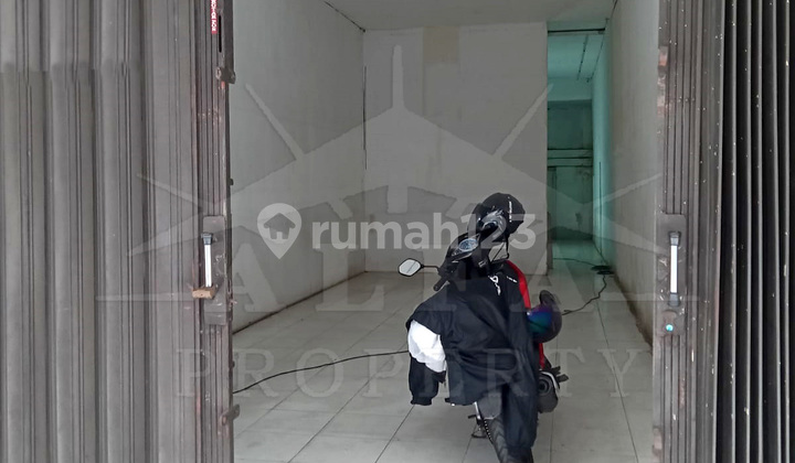 Alfa Property Ruang Usaha Jalan Sadang Kota Pontianak 3