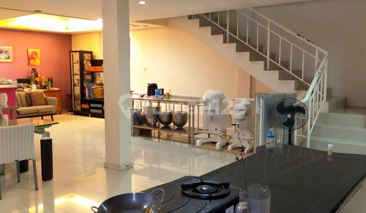 Alfa Property Kantor Ayani Mega Mall Kota Pontianak 7