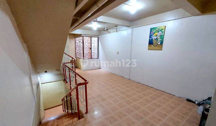 Alfa Property Ruang Usaha A Yani Mega Mall Kota Pontianak 9