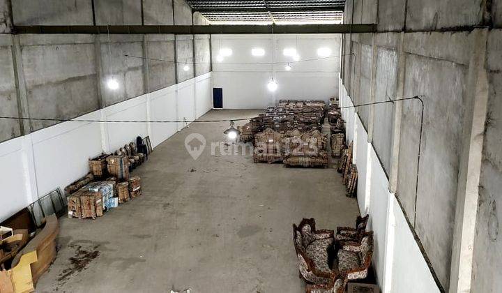 Gudang Super Luas Super Besar Parkir Kontainer 40 Feet Kota Pontianak 3