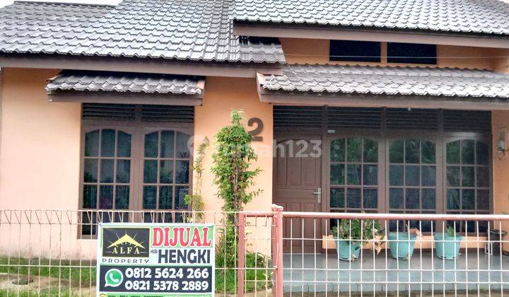 Dijual Rumah Plus Tanah Luas Harga Murah Jl. Surya Pontianak Kota 2