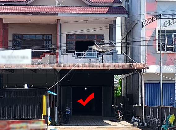 Ready-to-Use Business Space for Rent, Spacious Yard, M Yamin, Pontianak Ready-to-Use Business Space for Rent, Spacious Yard, M Yamin, Pontianak