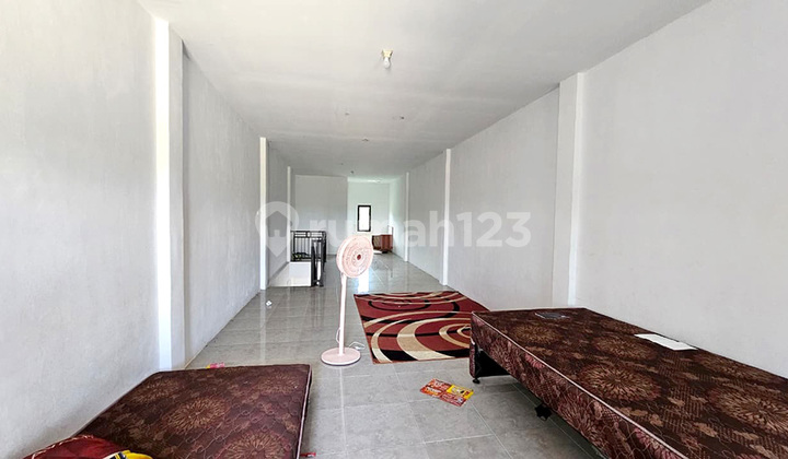 Jual Ruko SHM 2 Lantai Siap Pakai Halaman Sangat Luas