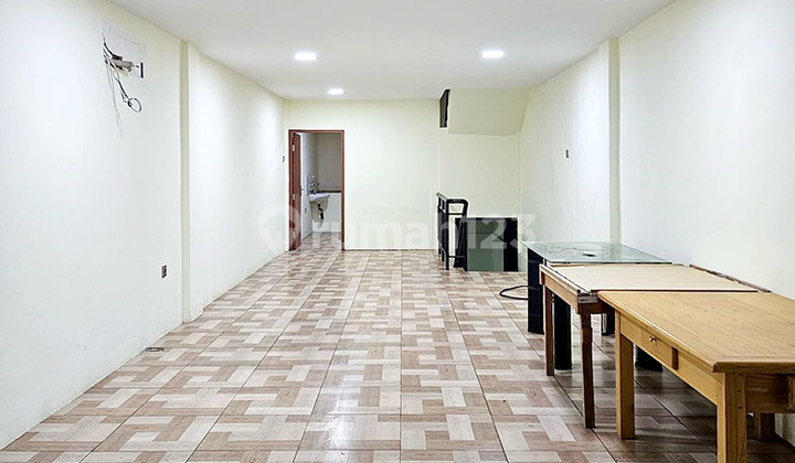 For Sale: Shop House in AYani MegaMall Complex, Pontianak 2