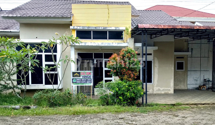 Ready-to-Occupy House for Rent, Flood-Free, Near School Campus Ready-to-Occupy House for Rent, Flood-Free, Near School Campus