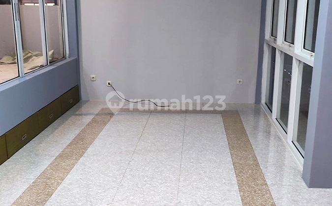 Quick Sale, Ready to Occupy Purnama 8 House in Pontianak 2