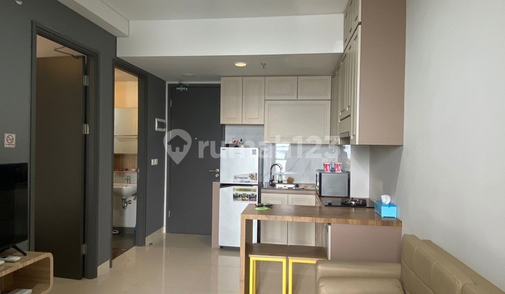 Sewa Apartment Type Two Bedroom Full Furnished One Residence 4