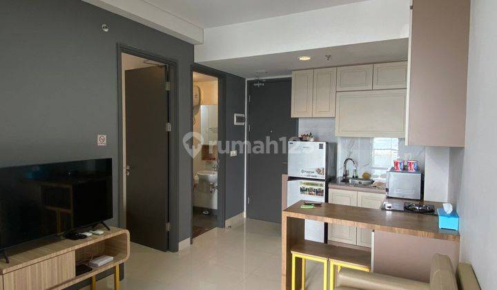 Sewa Apartment Type Two Bedroom Full Furnished One Residence 5