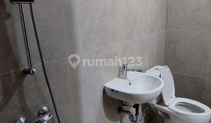 Jual Apartment Type Studio Full Furnished Sea View Pollux Habibie 10