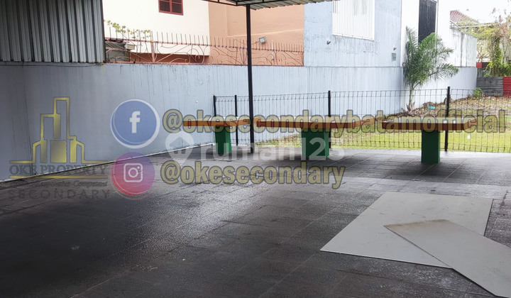 Jual Bangunan 2 Lantai Dan Lahan Kosong Beverly Avenue 23