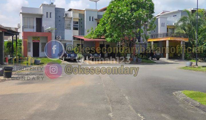 Sewa Rumah 2 Lantai Full Furnished The Central Residence 18