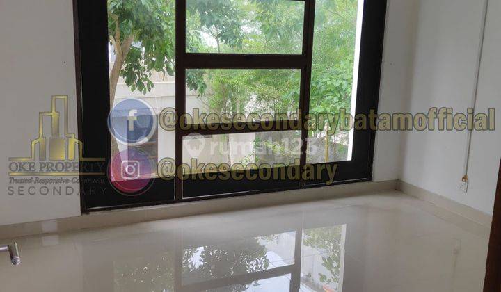Jual Rumah 2 Lantai Hook Unfurnished 3 Kamar Tidur Grand Orchird 6
