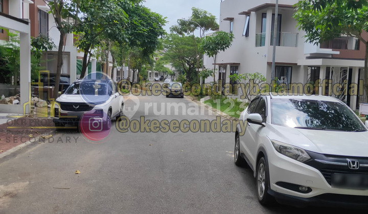 Jual Rumah 2 Lantai Hook Unfurnished 3 Kamar Tidur Grand Orchird 15