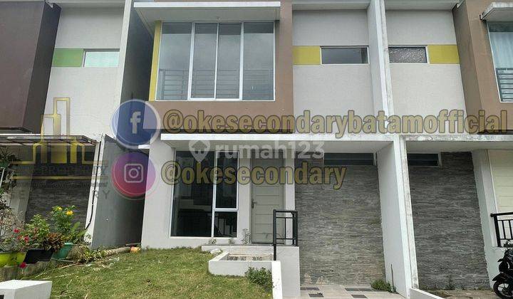 Jual Rumah 3 Lantai Unfurnished 3 Kamar Tidur Beverly Green 3