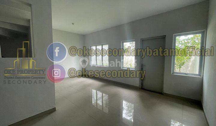 Jual Rumah 3 Lantai Unfurnished 3 Kamar Tidur Beverly Green 8