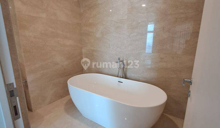 57 Promenade di Thamrin 3Bedrooms City View Termurah 2