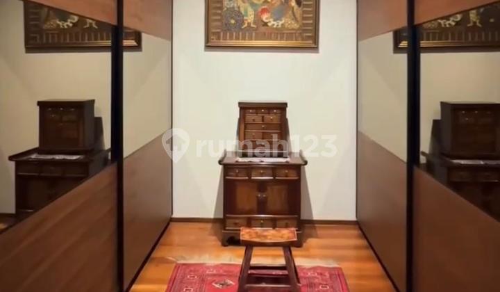 Disewakan Rumah Mewah Ada Rumah Joglo Garden Besar Pool 2