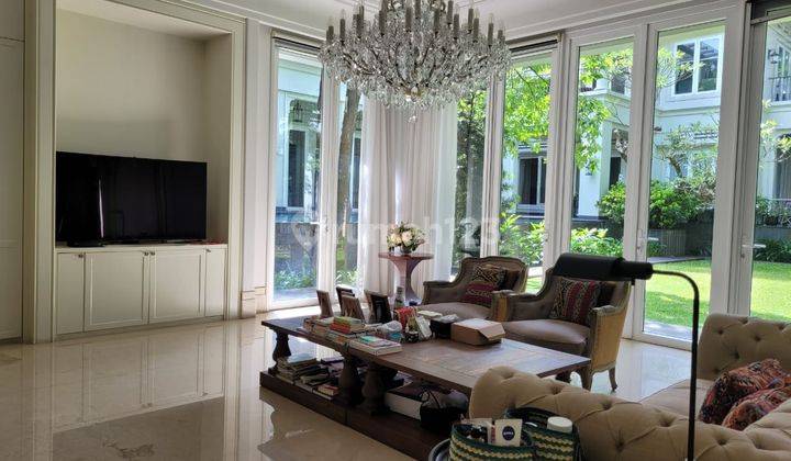 Disewakan Rumah 5 Kamar di Menteng Taman Besar 8