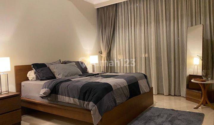 Disewakan District 8 Luas 2 Kamar di Senopati Termurah 6