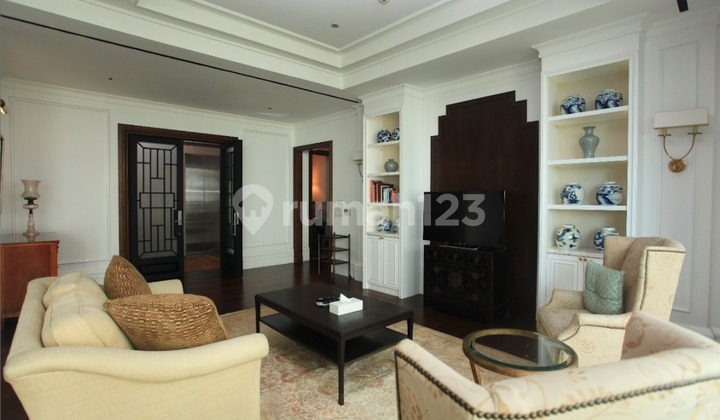 For Sale The Pakubuwono Signature 4 Bedrooms Spacious Balcony 2