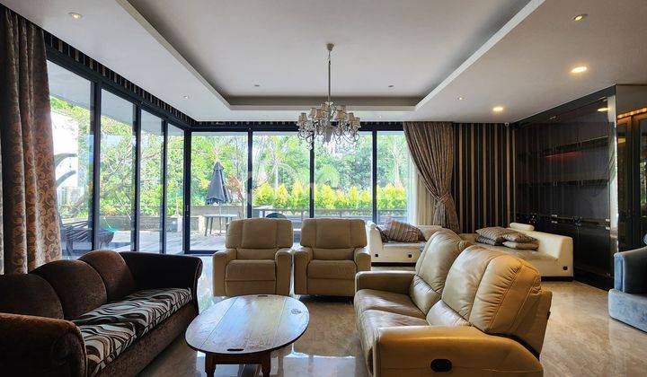 Rumah Mewah Tema Modern Luxury Lokasi Premium Dengan Lift 2