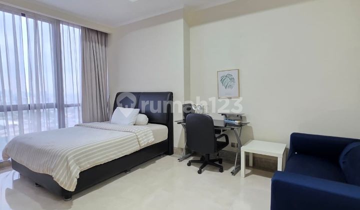 District 8 Senopati 1 Kamar Tidur 70m2 Siap Huni Simple Theme 2