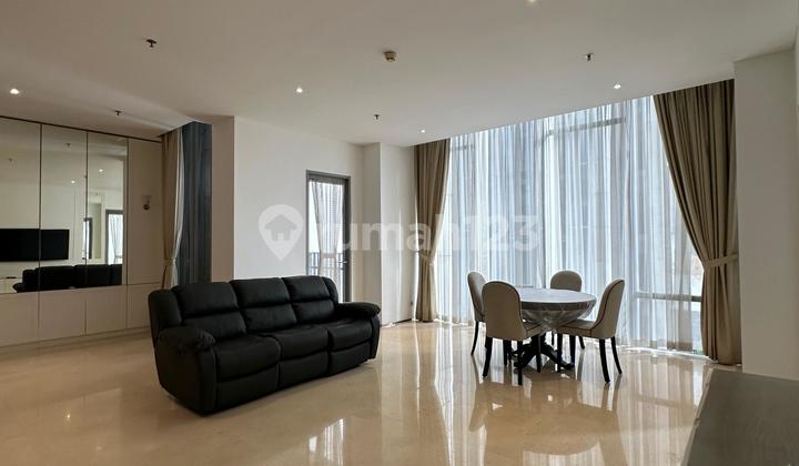 Senopati Suites 2 Bedrooms 168m2 with Mini Balcony Senopati Suites 2 Bedrooms 168m2 with Mini Balcony