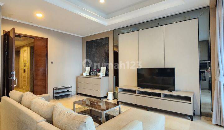 District 8 Senopati 2BR 153m2 Good Furnished Termurah 2