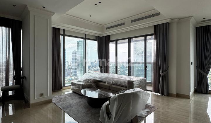 Fifty Seven Promenade Tipe 3 Kamar 182M2 Private Lift Best View