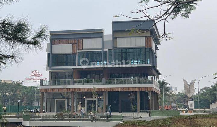 Ruko Crystal Boulevard 4 Lantai di Summarecon Bekasi, Bekasi 1