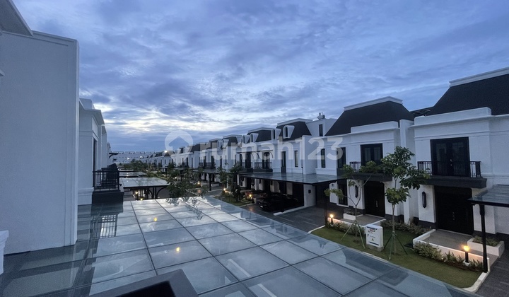 Disewakan Unit Baru Jasmia di Summarecon Crown Gading