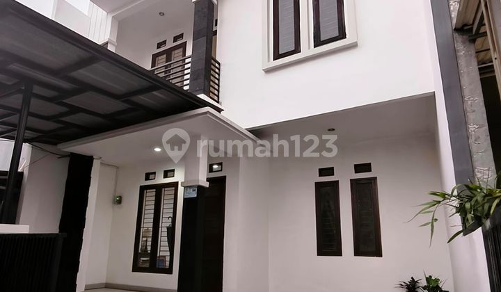 Rumah Cantik Di Bintaro Rumah Cantik Di Bintaro
