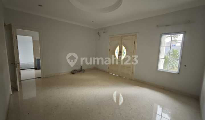 Rumah Klasik Alam Sutera 2