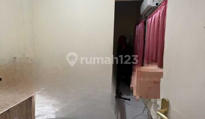 Old House In Melati Mas Regency 2