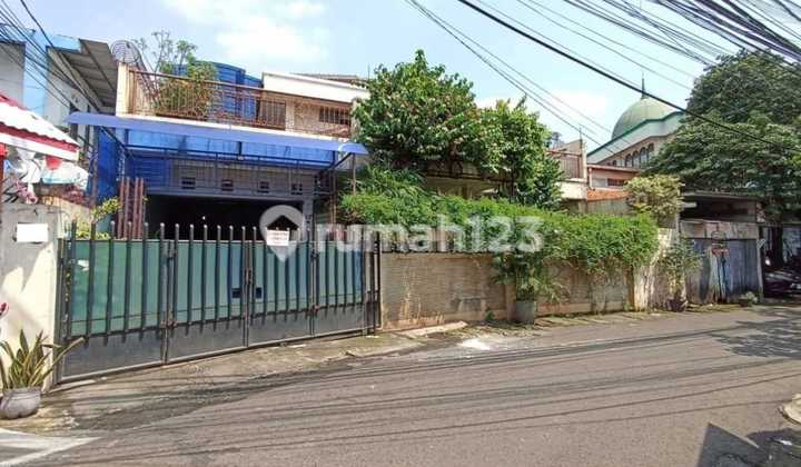 Rumah Menteng Dalam Jakarta Selatan Rumah Menteng Dalam Jakarta Selatan