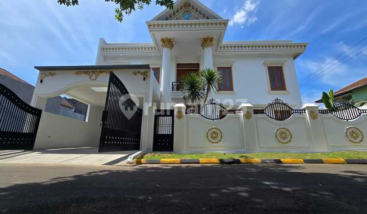 Luxury House In Puspitaloka Bsd 2