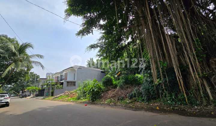 3 Plot Units in BSD Sector 1.6 3 Plot Units in BSD Sector 1.6