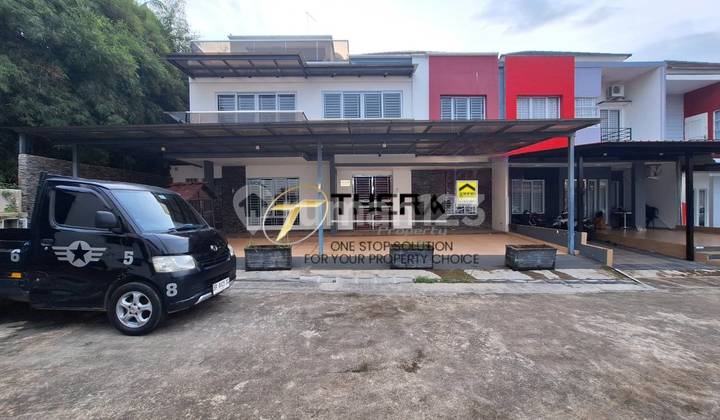 Best Deal !! Rumah Hook 2 Lantai Full Renovasi Perum Livia Garden Samping Sekolah Yos, Pasar Mitra, One Batam Mall Batam Center