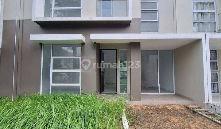 Dijual Cepat !! Rumah 2 Lt Royal Grande Dekat One Batam Mall , Sekolah Yos, Pasar Mitra Batam Center 1