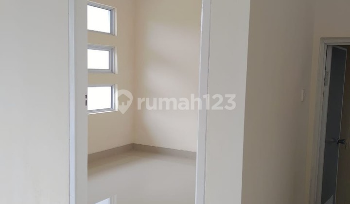 DISEWAKAN CEPAT!! TOWNHOUSE PULOMAS 3 DEKAT KARA INDUSTRI, KEPRI MALL BATAM CENTER 5
